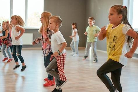 kindy children in a dance workshop