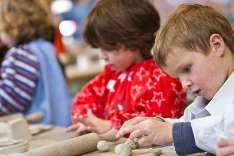 preschhol children in BHCAC clay studios 